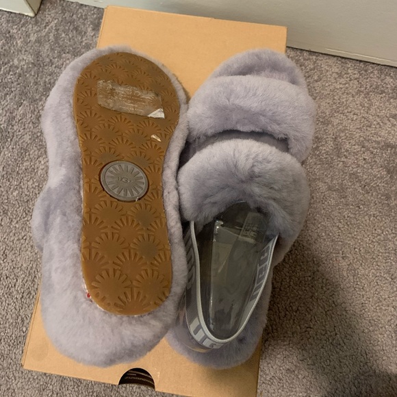 Uggs - Picture 3 of 4